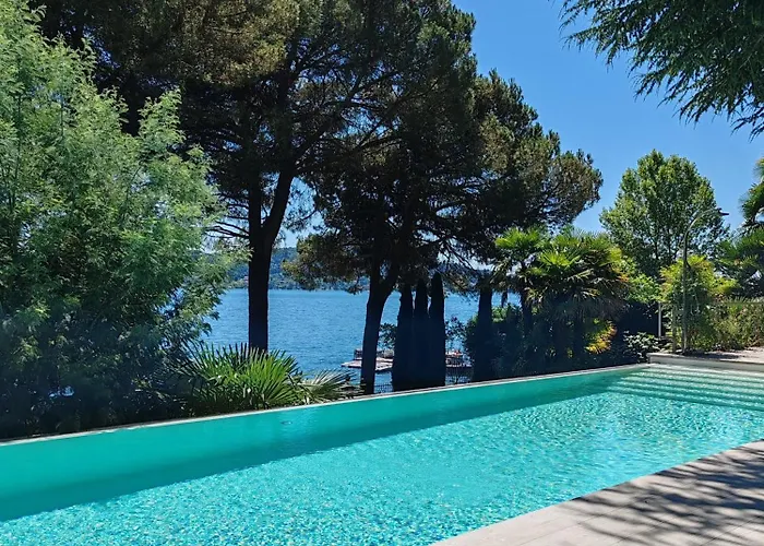 Casa Blanca Villa Lesa